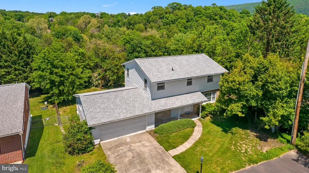 Additional image 3 of 355 Pointfield Drive, Harpers Ferry, WV 25425