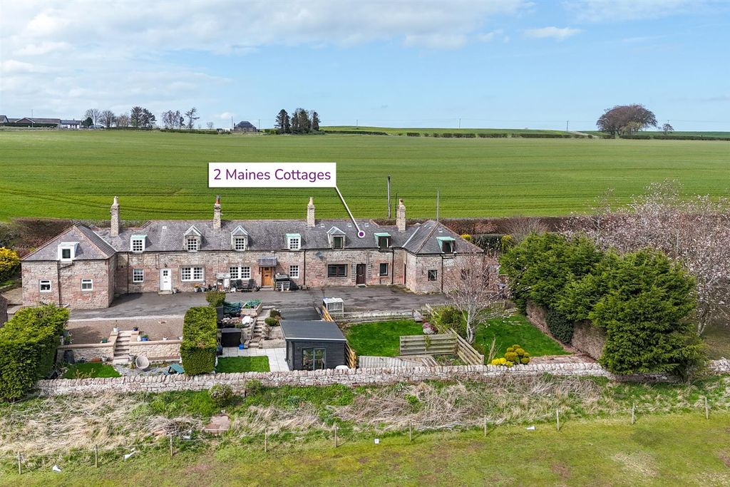 2 bed cottage for sale2 Maines Cottages, Chirnside TD11