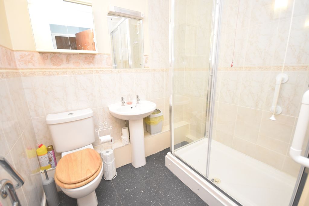 Additional image 4 of 1 bed flat for saleSt Johns Park, Whitchurch SY13