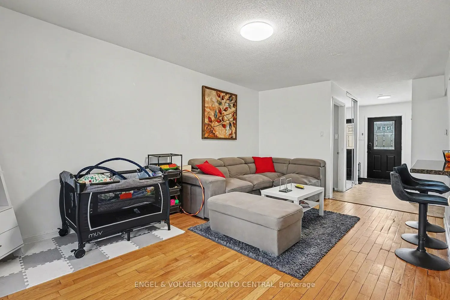 Additional image 3 of 6779 Glen Erin Drive 19