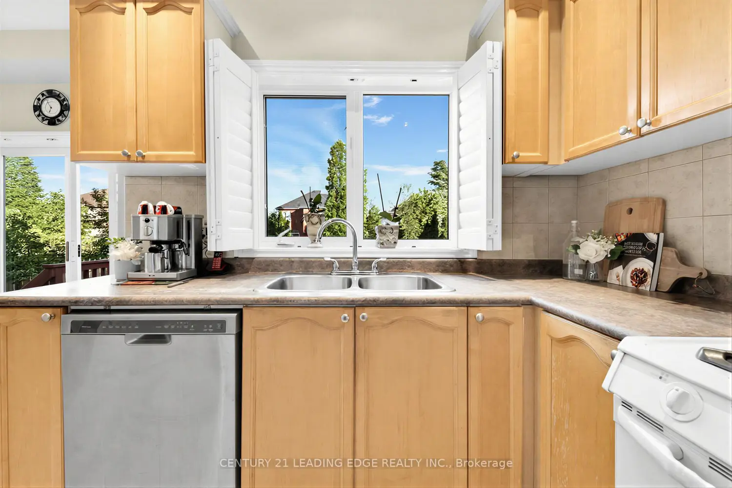 Additional image 8 of 40 Rouge Bank Drive