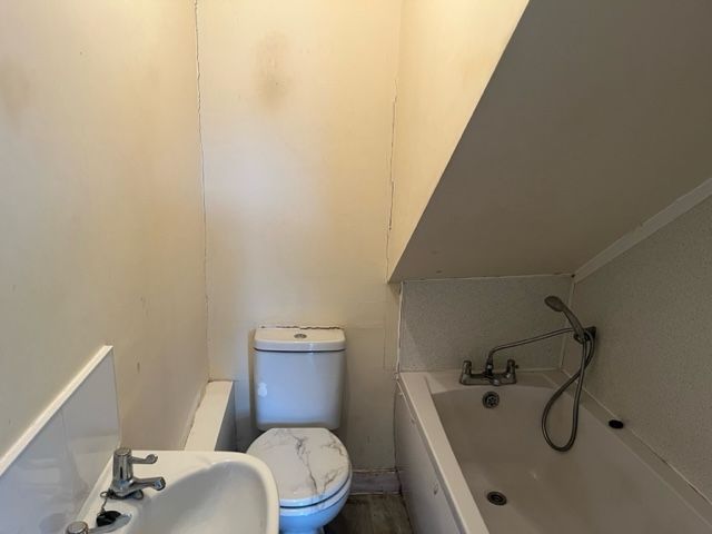 Additional image 6 of 1 bed flat for sale7 Flat 2/1 Main Street, Newmilns KA16