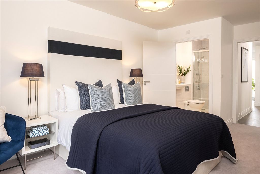 Additional image 3 of 2 bed flat for saleAnne Douglas House, Egham, Surrey TW20