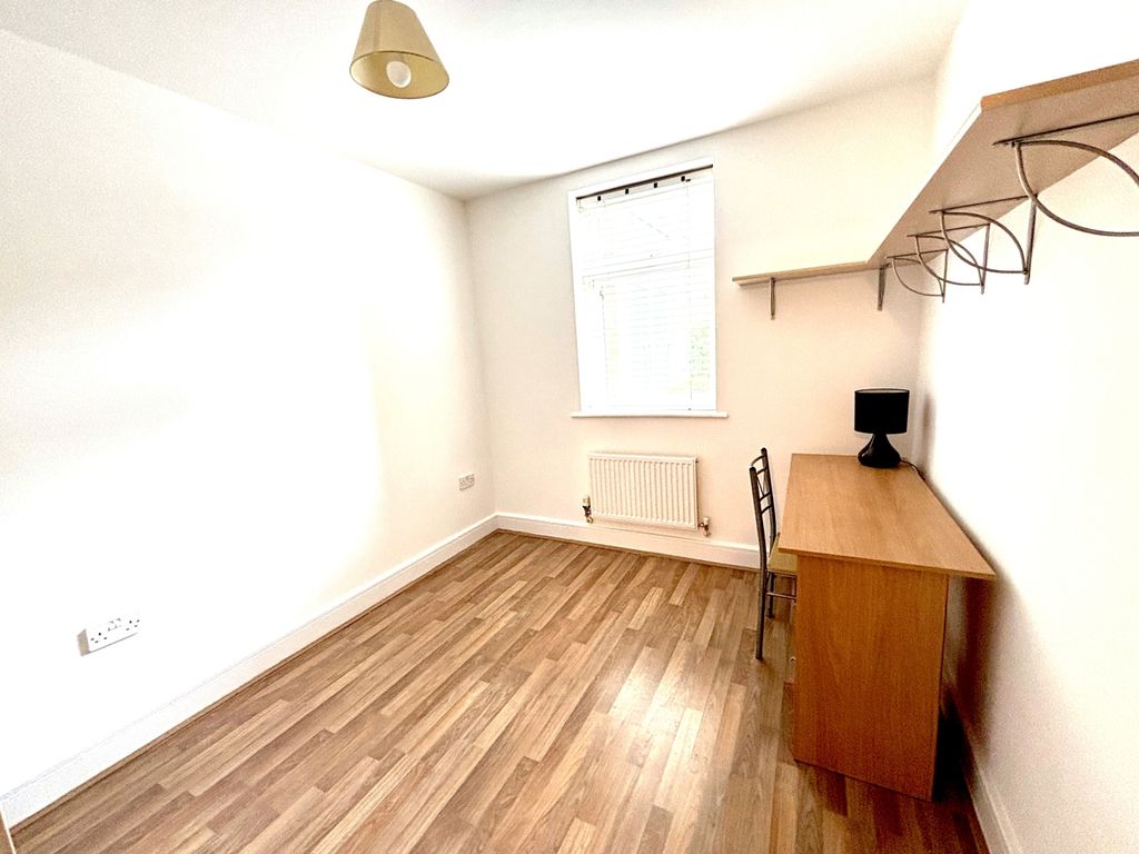Additional image 6 of 2 bed flat for saleSteeple Court, Vicarage Road, Egham, Surrey TW20