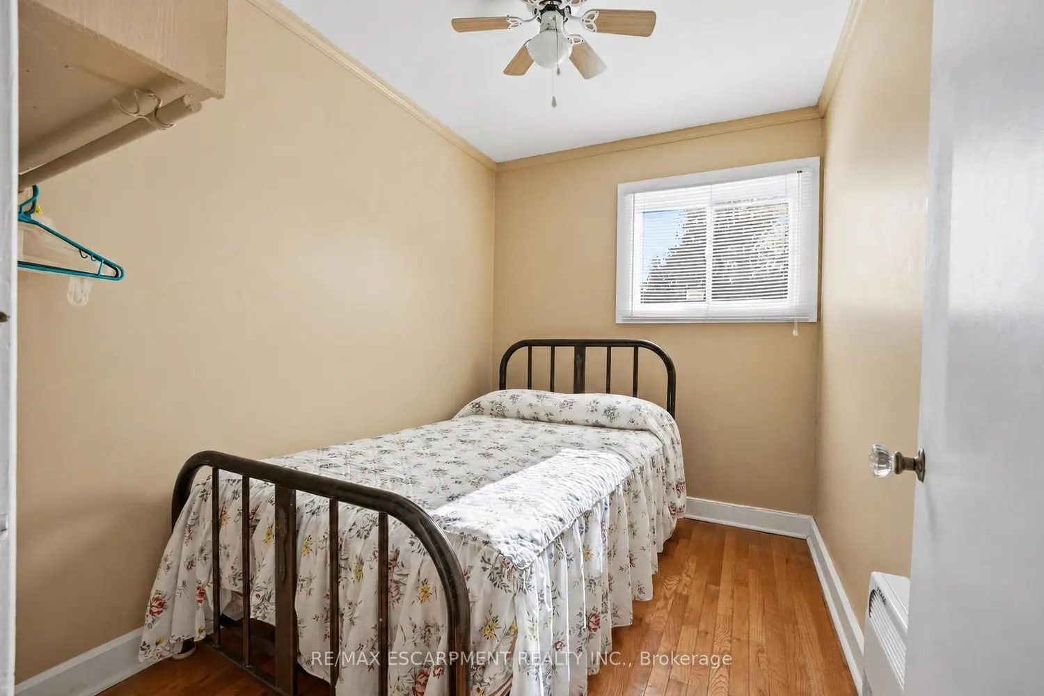 Additional image 5 of 376 Oakwood Avenue