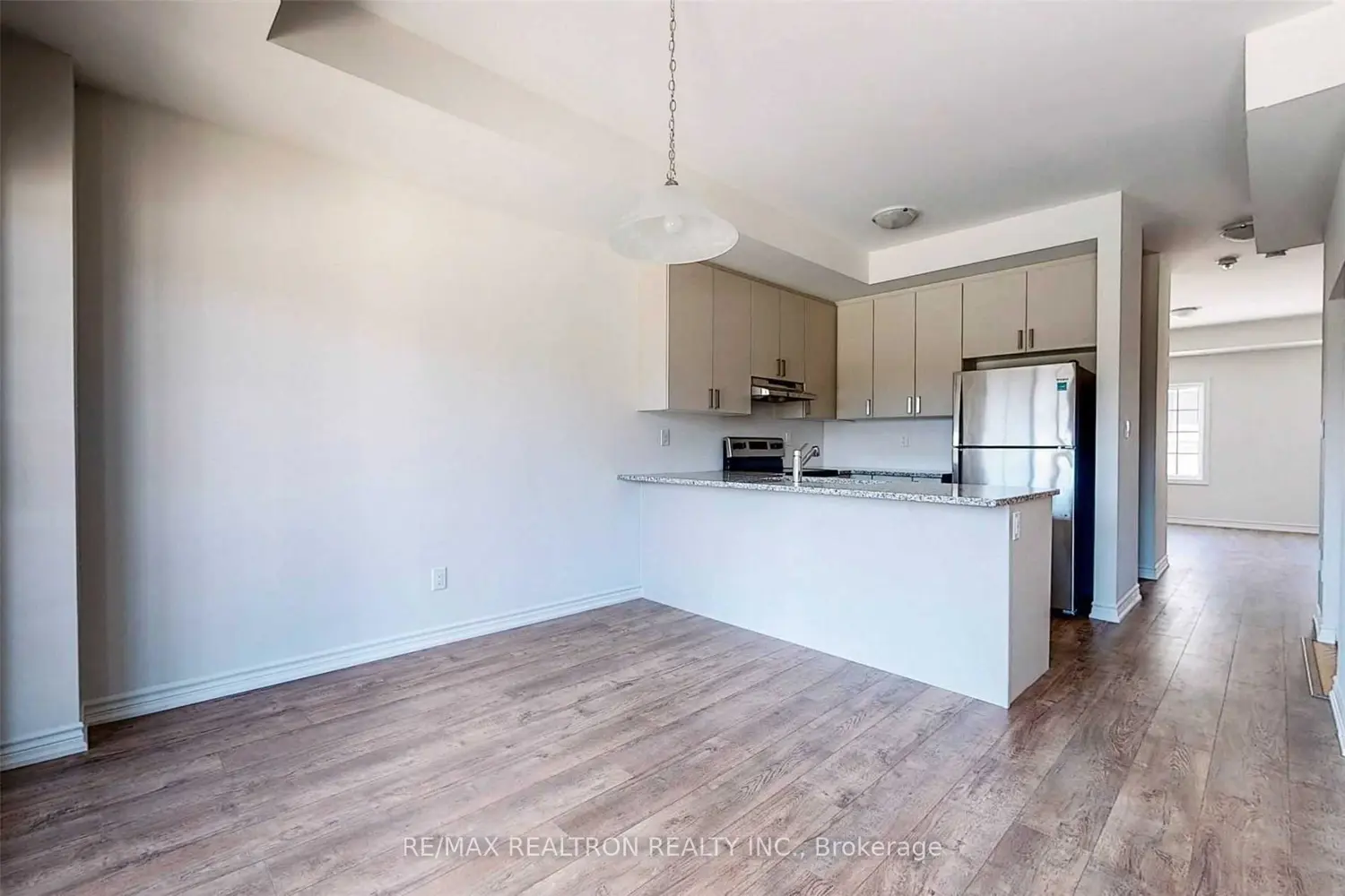 203 Royal Northern Path 73 photo 4