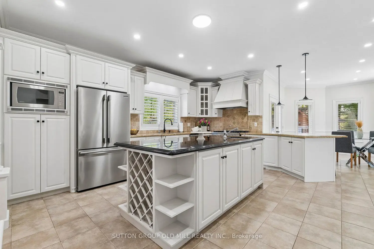 7 Rolling Meadow Drive photo 4