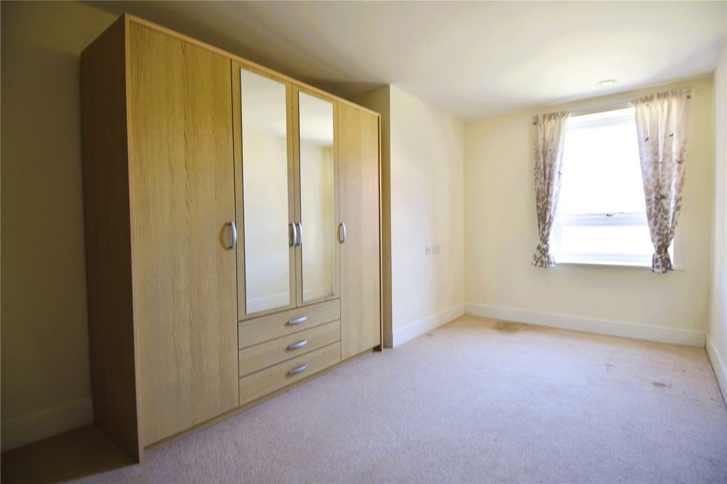 Additional image 8 of 2 bed flat for saleHanbury Road, Droitwich, Worcestershire WR9