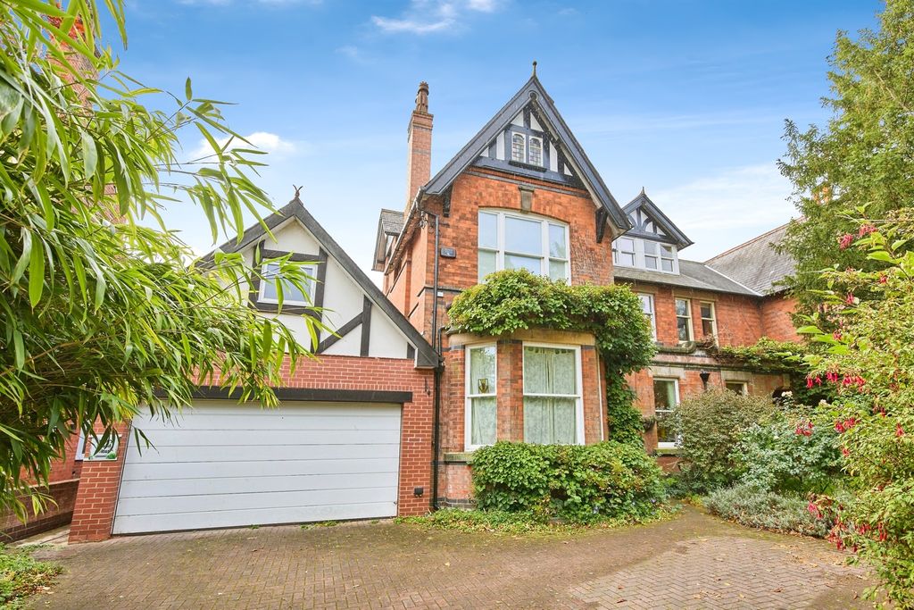 5 bed semi-detached house for saleWhitaker Road, Derby DE23