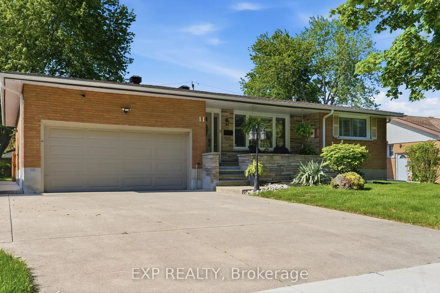 11 Martha Court photo 2