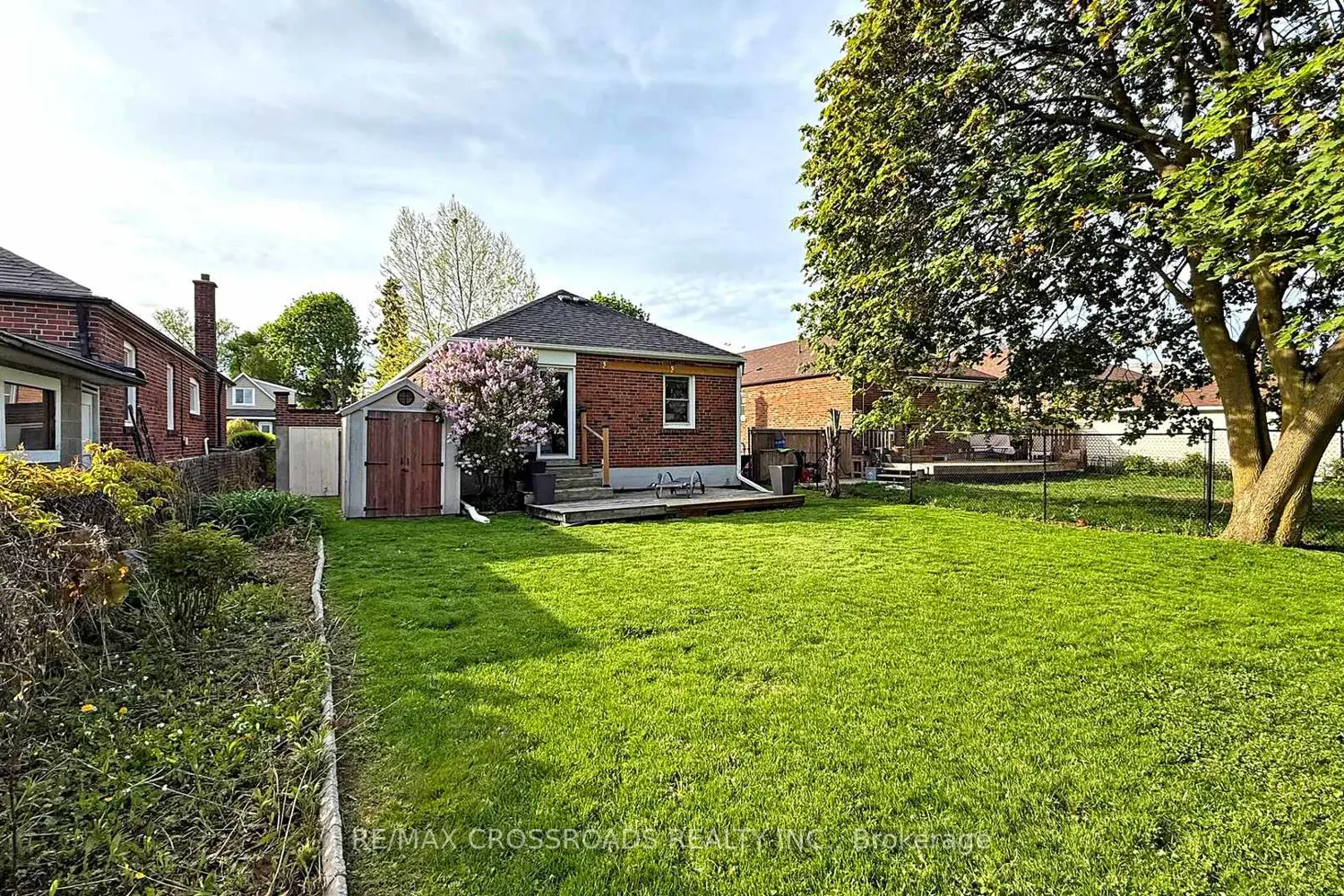 Additional image 19 of 63 Flora Drive