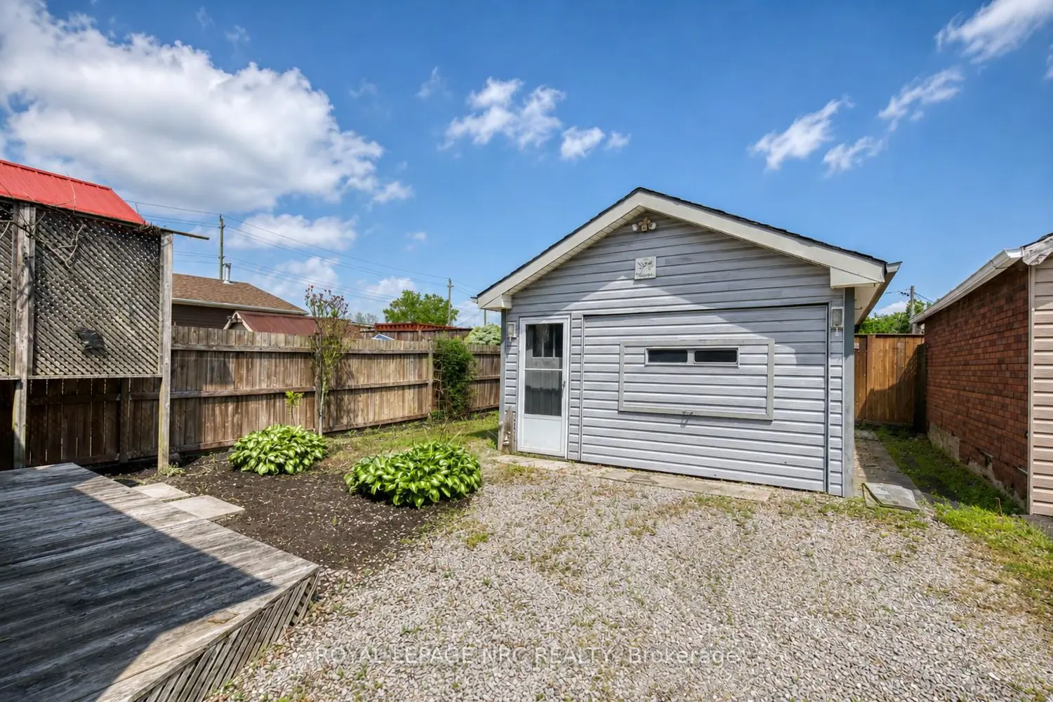 498 Scholfield Avenue photo 2