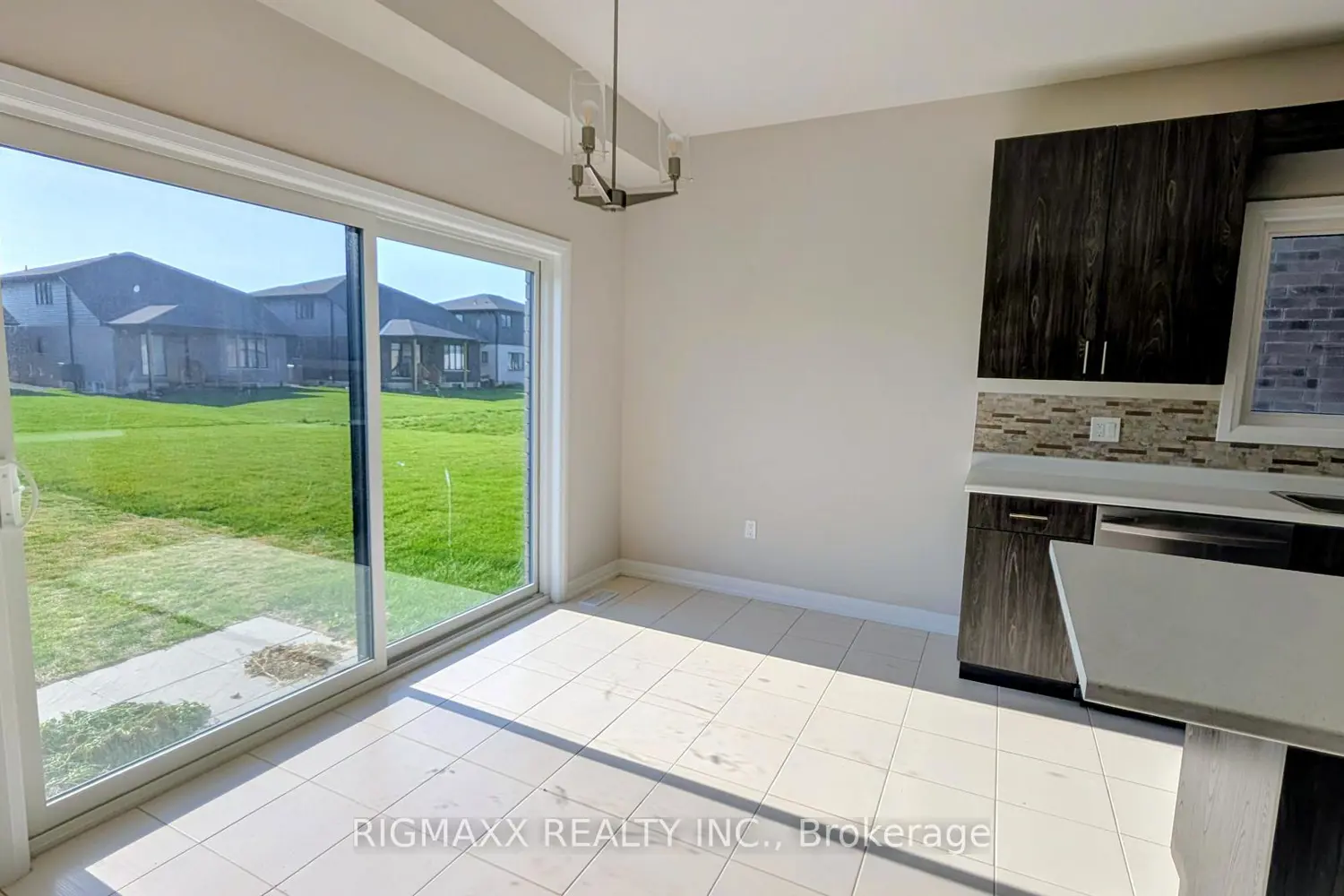 Additional image 10 of 1015 Alliston Avenue