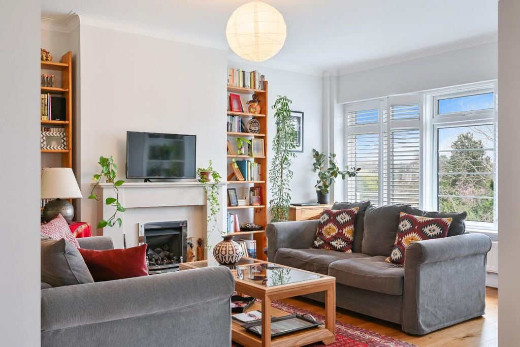 Additional image 14 of 3 bed flat for saleChrist Church Mount, Epsom KT19