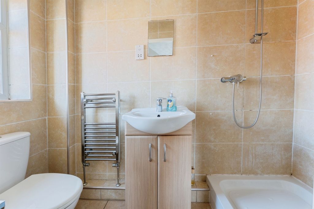Additional image 12 of 4 bed detached house for saleBeechwood Drive, Great Sutton, Ellesmere Port CH66