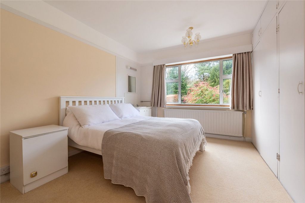 Additional image 10 of 4 bed detached house for saleMilton Avenue, Westcott, Dorking, Surrey RH4