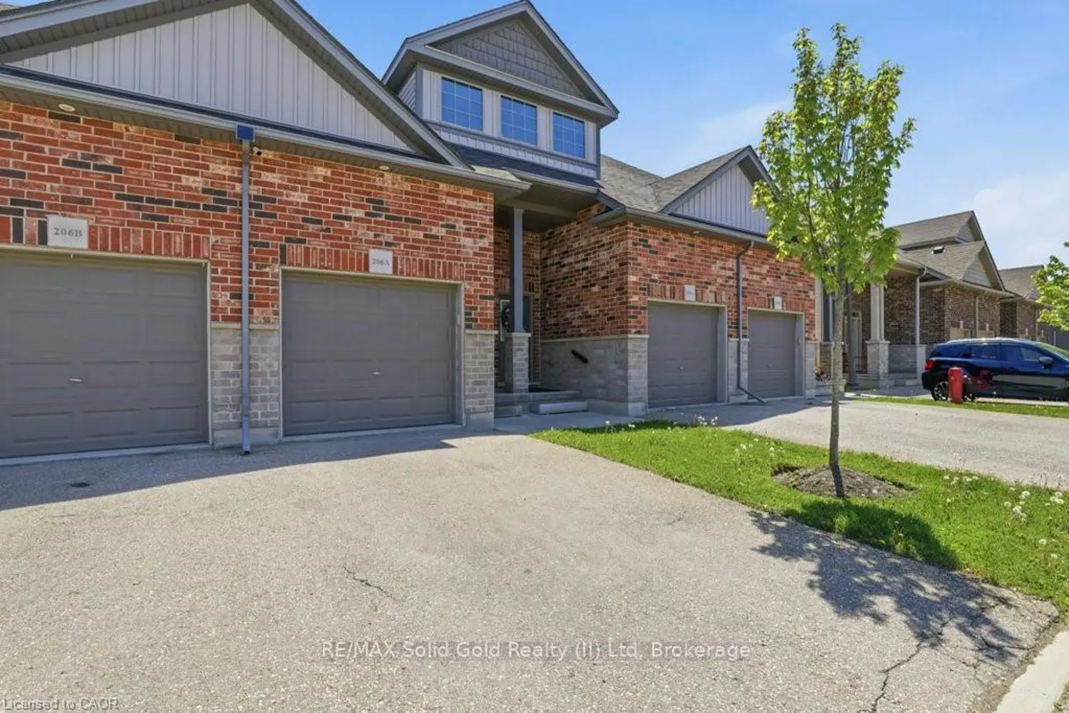 206 Jessica Crescent A photo 2