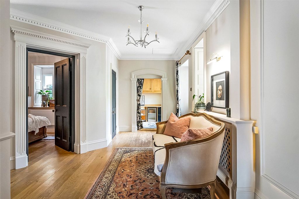 Additional image 8 of 3 bed flat for saleOld Bury Hill, Westcott, Dorking, Surrey RH4