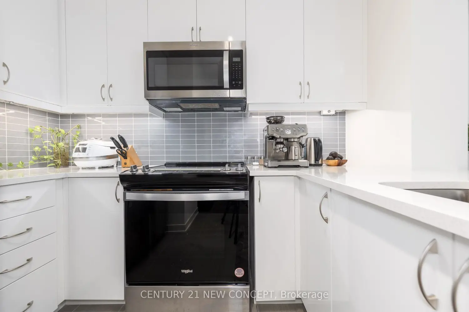 Additional image 9 of 4955 Yonge Street 2712