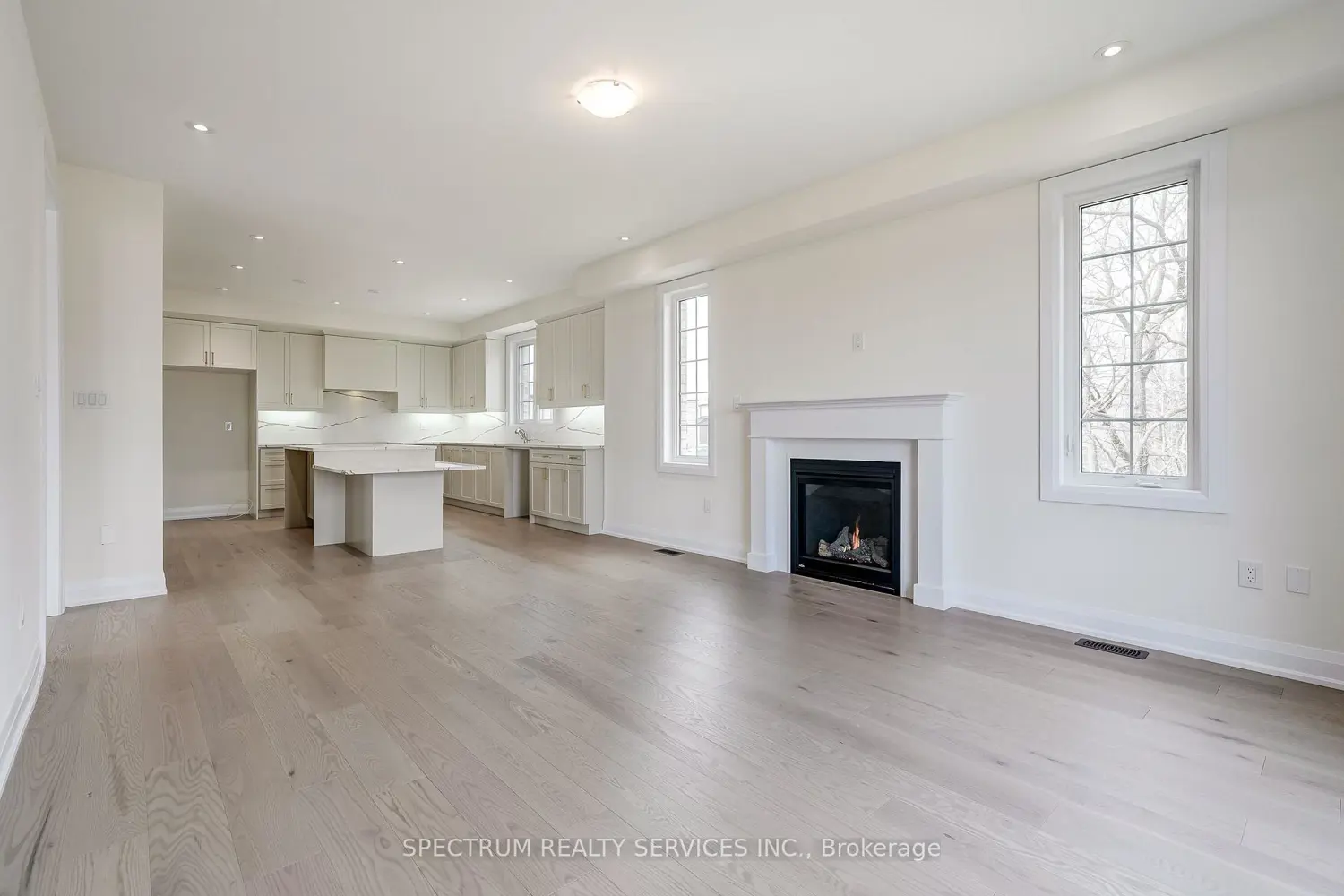 74 Strickland Avenue photo 5