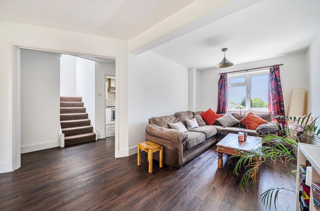 Additional image 13 of 3 bed semi-detached house for saleBirch Grove, Boyatt Wood, Eastleigh SO50