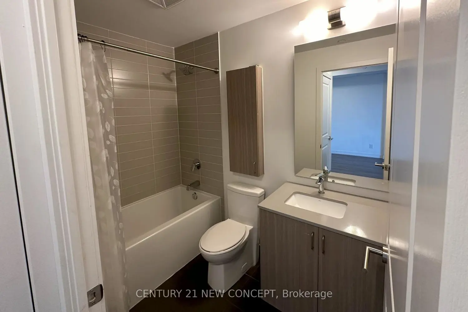 Additional image 10 of 2799 Kingston Road 821
