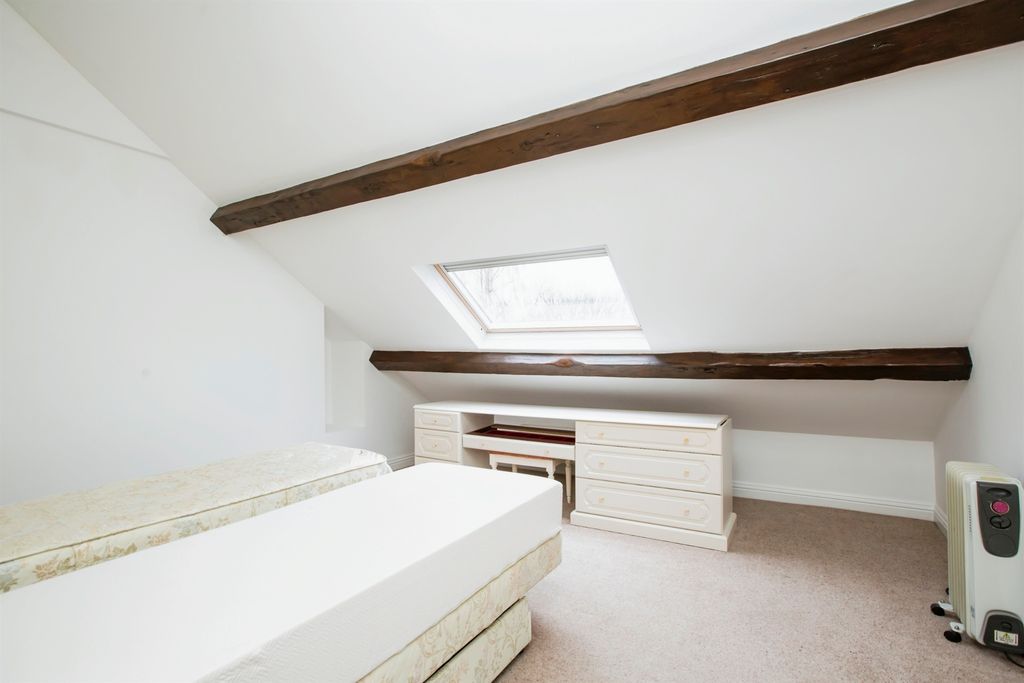 Additional image 17 of 2 bed flat for saleGreenroyd Close, Halifax HX3