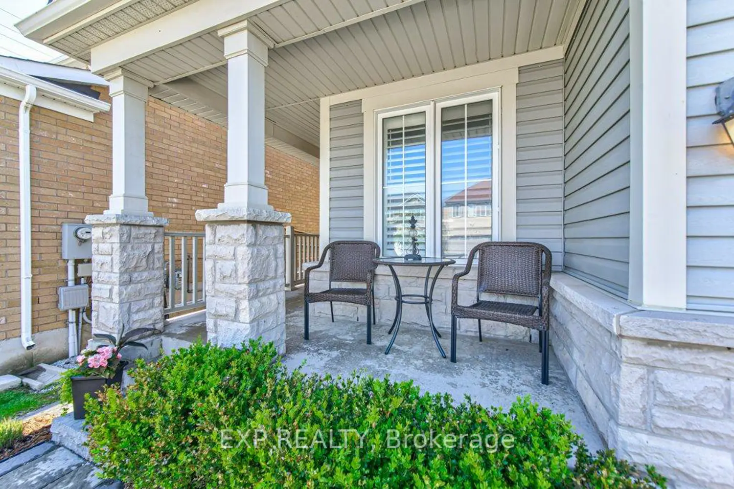 76 Ruhl Drive photo 3