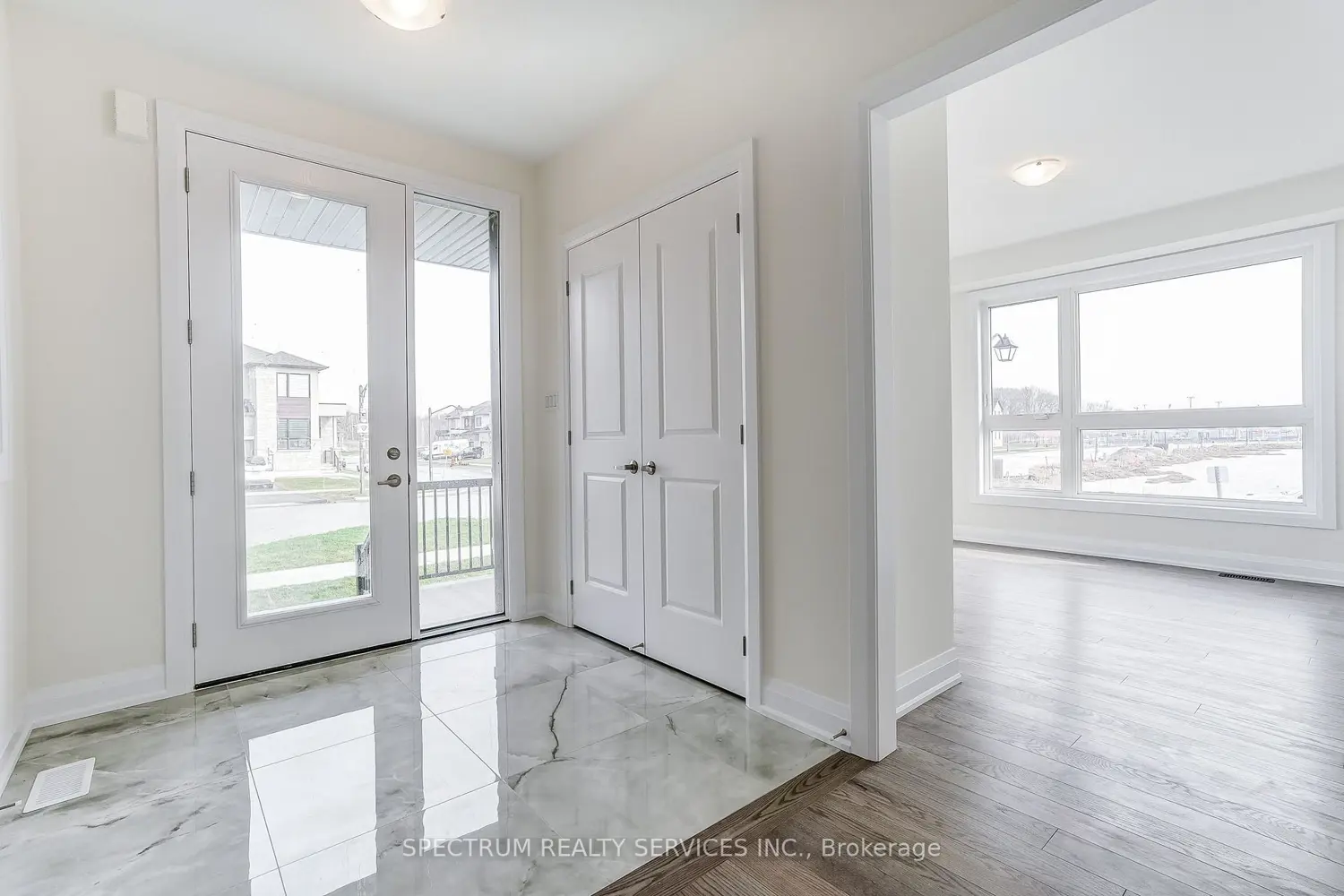17 Dore Drive photo 3