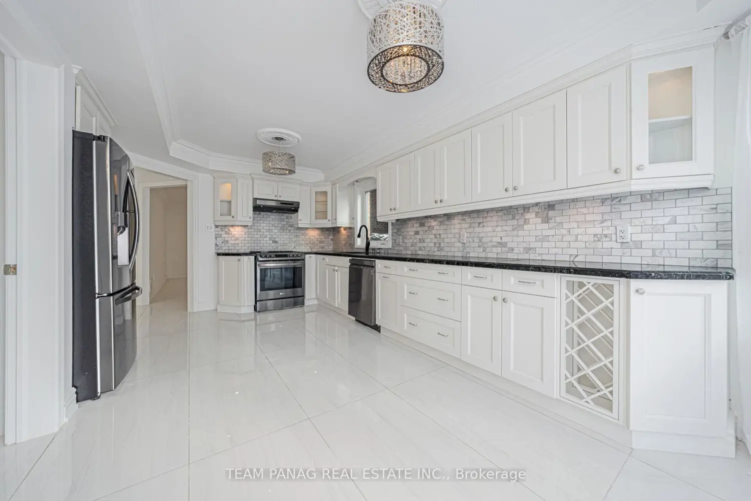 133 Arten Avenue photo 5