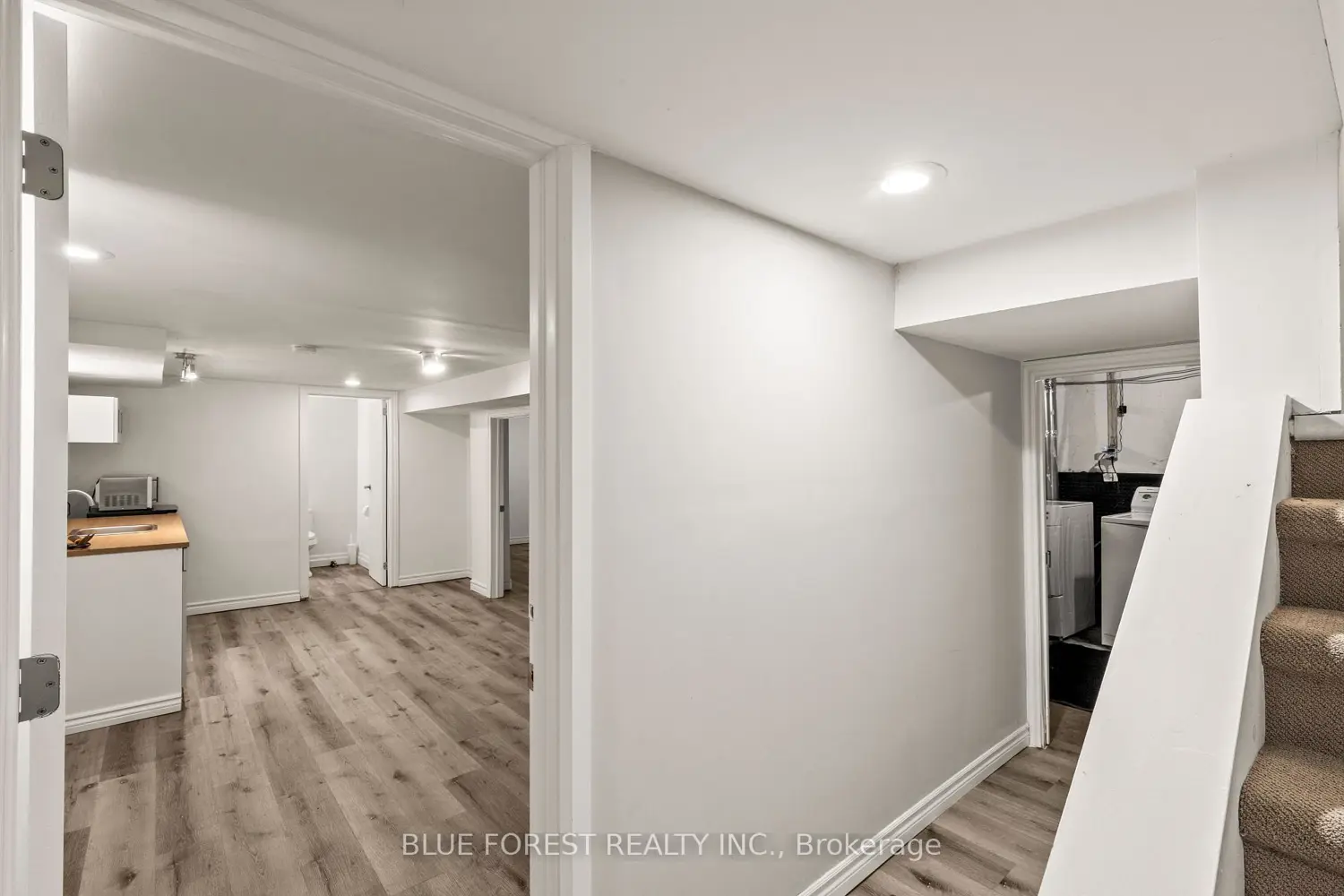 Additional image 13 of 808 Adelaide Street