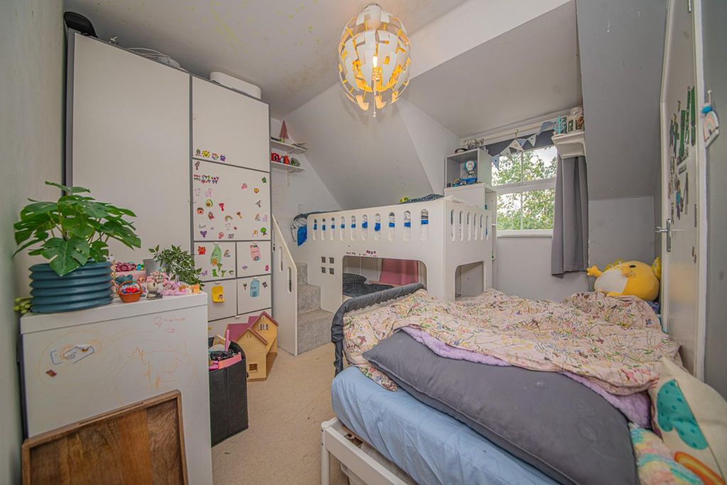Additional image 10 of 2 bed flat for saleDrum Road, Eastleigh SO50