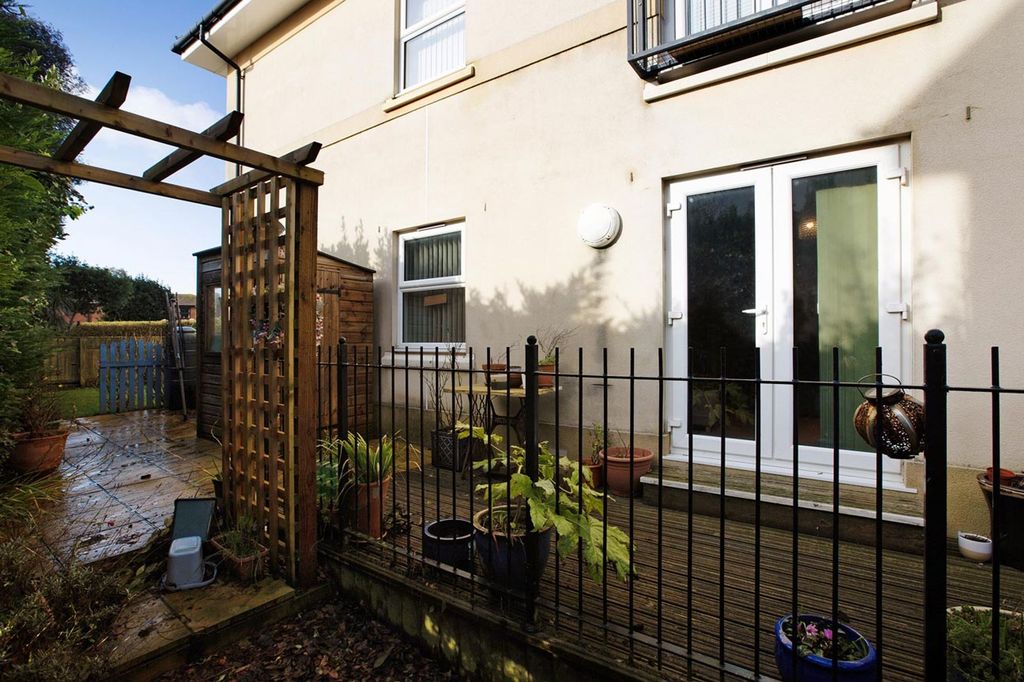 Additional image 14 of 2 bed flat for saleEast Cliff Road, Dawlish EX7