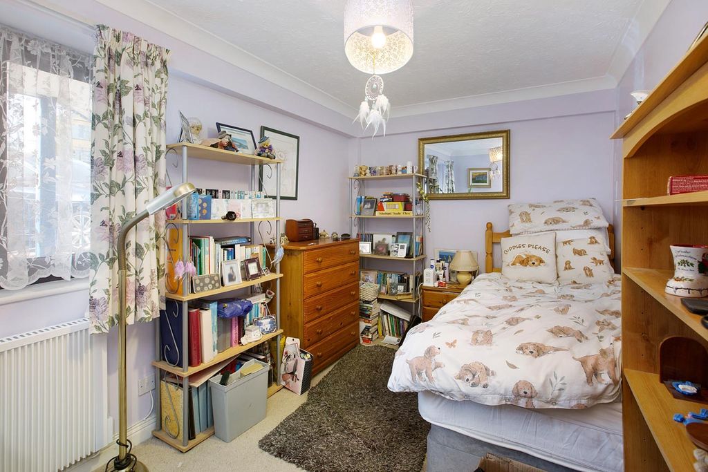 Additional image 10 of 2 bed flat for saleExeter Road, Dawlish EX7