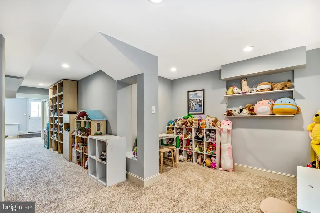 10 Trotter Way, Collegeville, PA 19426