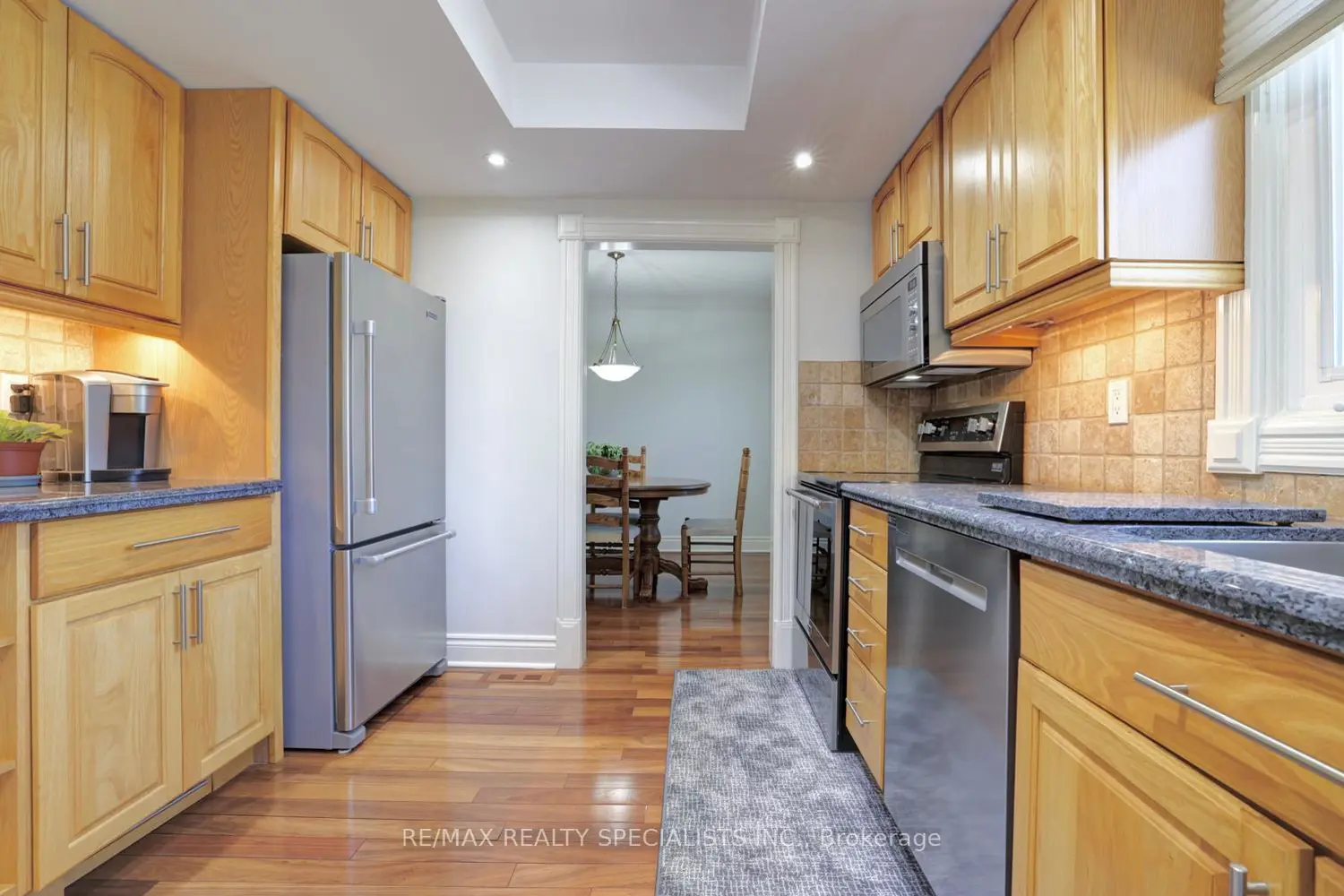 Additional image 8 of 2488 Frankfield Road