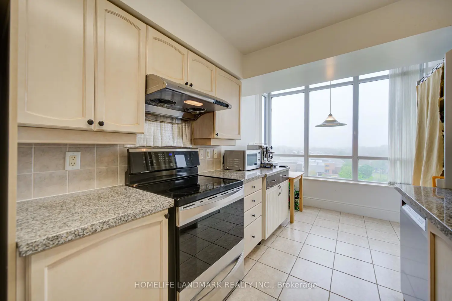 Additional image 13 of 8 Mckee Avenue 802