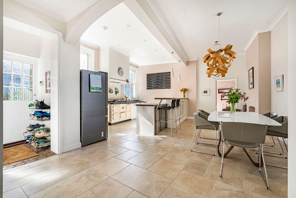 Additional image 3 of 5 bed semi-detached house for saleBarley Mow Road, Englefield Green, Egham, Surrey TW20