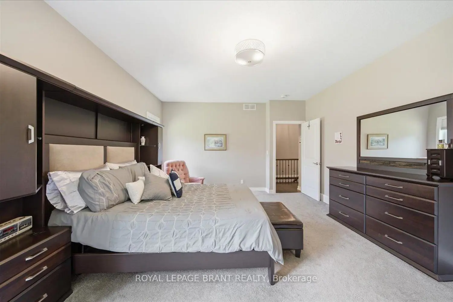 4 Lynndale Road photo 5