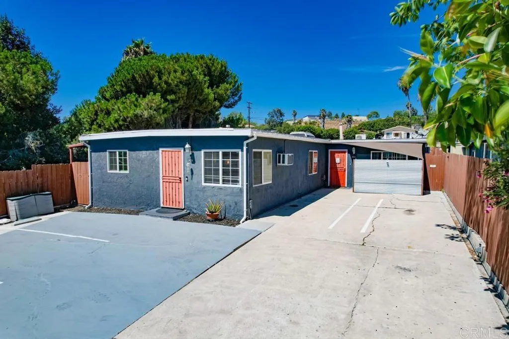3826 Beyer Boulevard, San Diego, CA 92173 photo 2