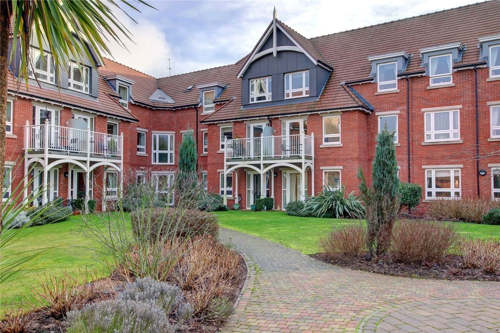 Additional image 12 of 2 bed flat for saleHanbury Road, Droitwich, Worcestershire WR9