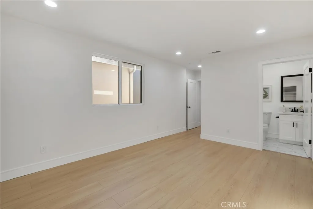 Additional image 36 of 2708 S Cochran Street, Los Angeles, CA 90016