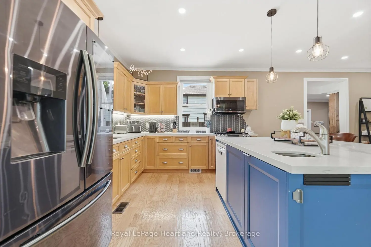 Additional image 7 of 212 Townsend Street