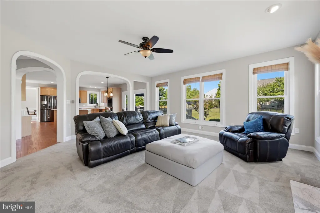 Additional image 25 of 301 Shiloh Place SE, Leesburg, VA 20175