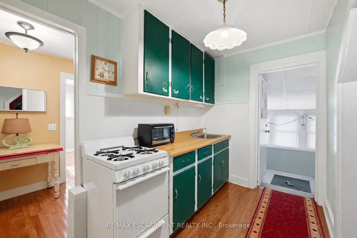 Additional image 4 of 376 Oakwood Avenue