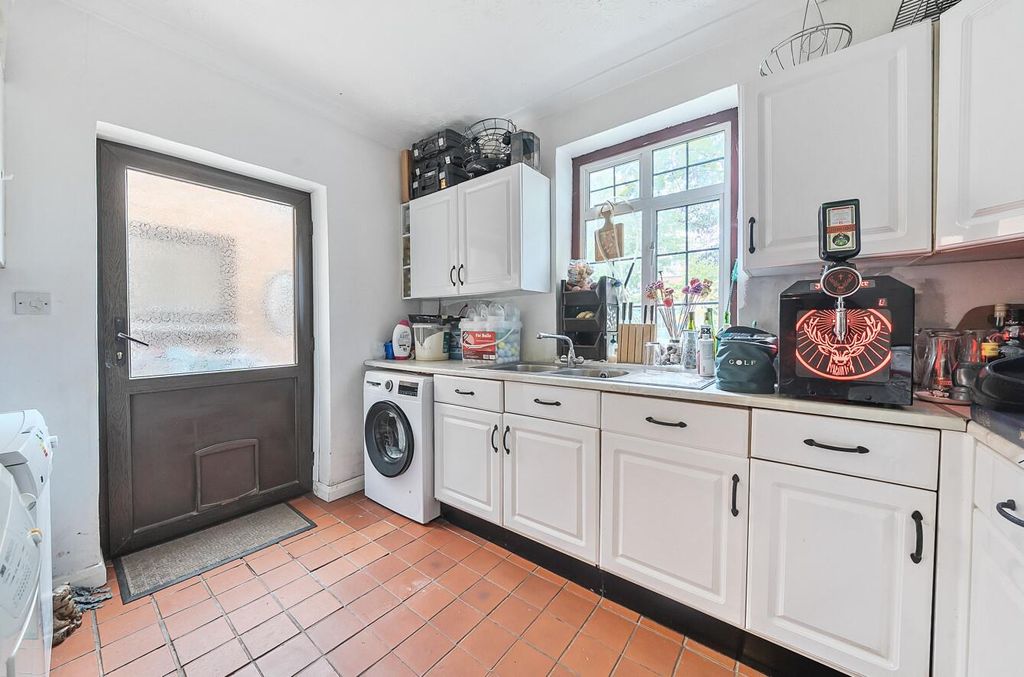 Additional image 13 of 4 bed end terrace house for saleConiston Road, Eastleigh SO50