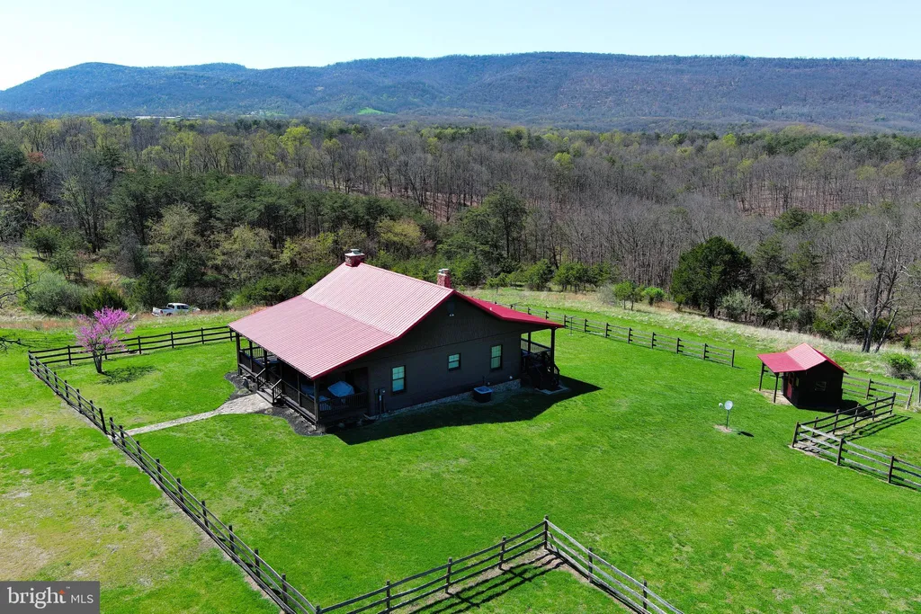 Additional image 130 of 453 Wheaton Drive, Purgitsville, WV 26852