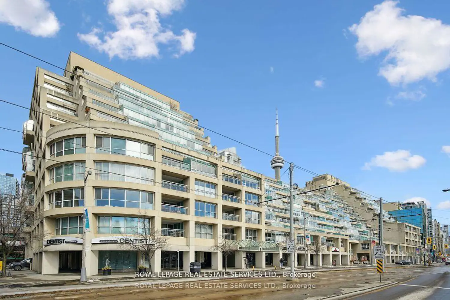 480 Queens Quay 601