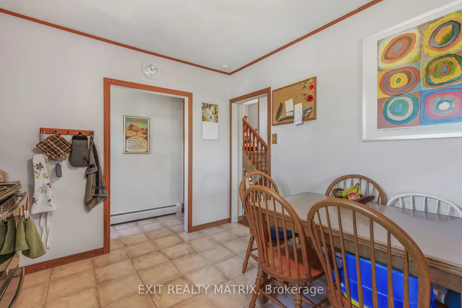6416 Saumure Road photo 5