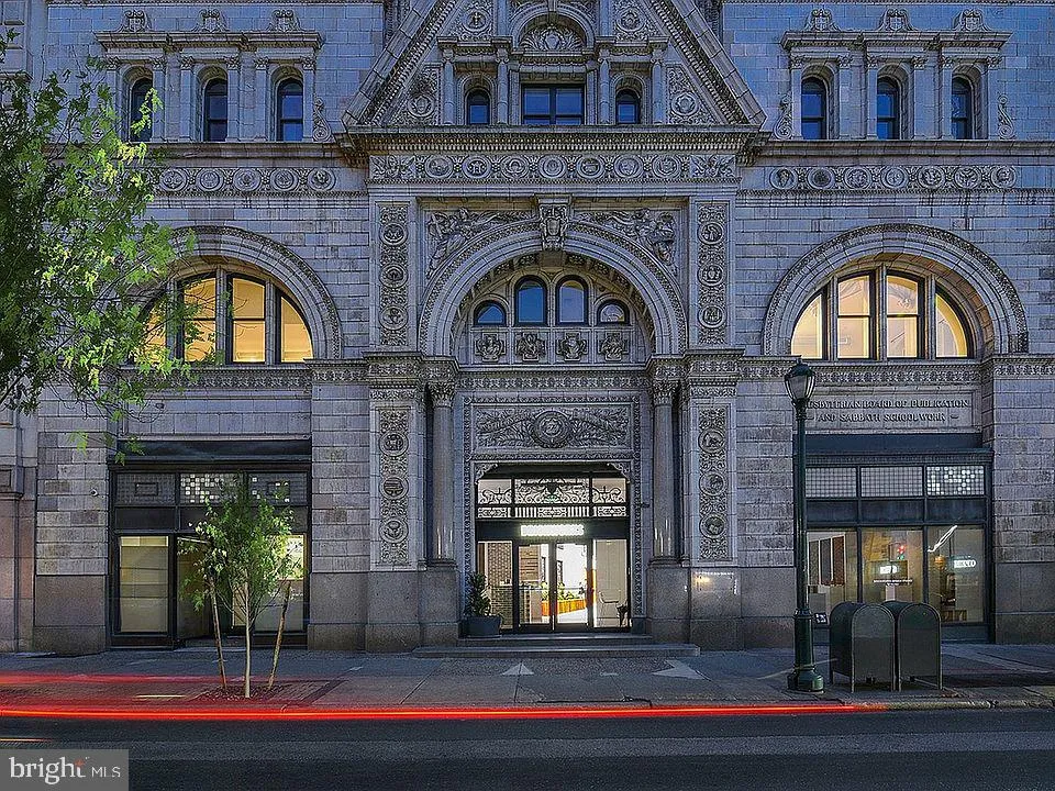 130 S Juniper Street Unit 500, Philadelphia, PA 19107